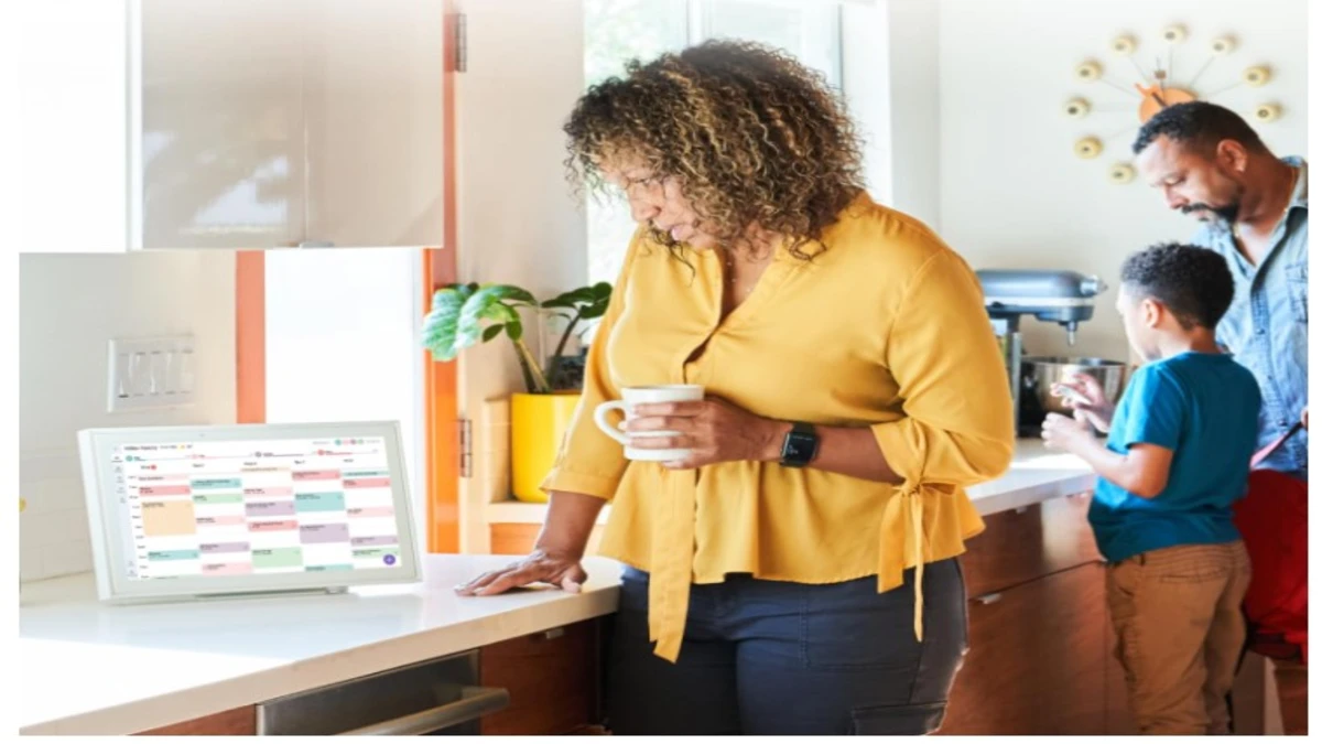 Women with skylight calendar