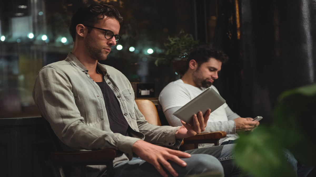 Tech People reading blog from tech ehla com